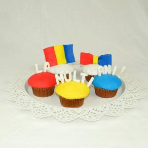 Cupcake-uri 1 Decembrie Ziua Romaniei Cupcake-uri 1 Decembrie Ziua Romaniei