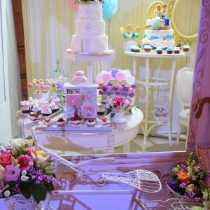 Candy bar Elegant Roz, alb, lila Candy bar Elegant Roz, alb, lila