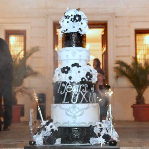Tort Revista Luxury Tort Revista Luxury