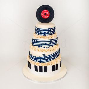 Tort nunta Note muzicale si vinil Tort nunta Note muzicale si vinil