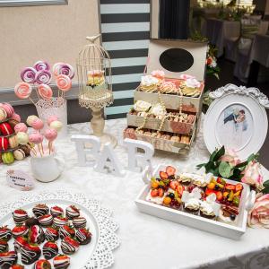 Candy bar elegant nunta Candy bar elegant nunta