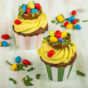 Cupcake Cosulet oua Paste Cupcake Cosulet oua Paste