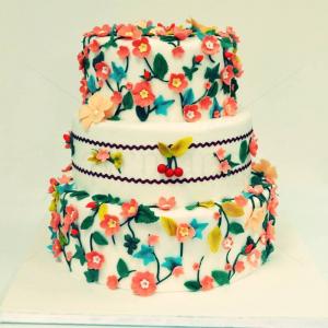 Tort flori de cires - Primavara Tort flori de cires - Primavara