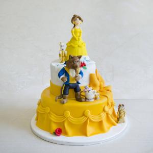 Tort Frumoasa si Bestia Tort Frumoasa si Bestia