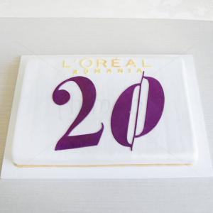 Tort logo Loreal - 20 de ani