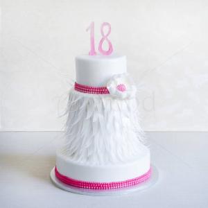Tort Majorat pene albe Tort Majorat pene albe