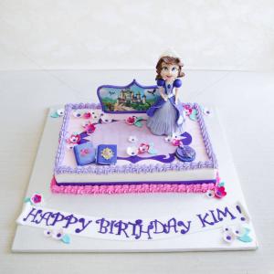 Tort Figurina Printesa Sofia Tort Figurina Printesa Sofia