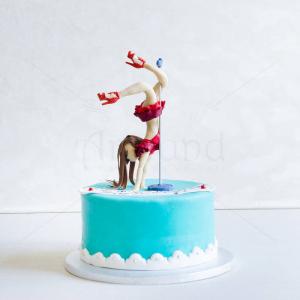 Tort Dansatoare la bara Tort Dansatoare la bara