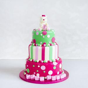 Tort de botez Ursulet alb si roz Tort de botez Ursulet alb si roz
