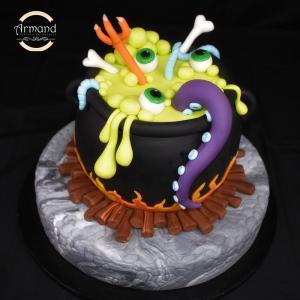 Tort Supa vrajitoarei Halloween Tort Supa vrajitoarei Halloween