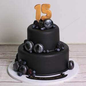 Tort Black cake