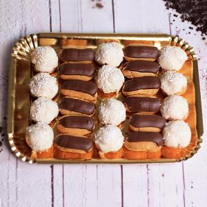 Platou mini eclere cu mini choux Platou mini eclere cu mini choux