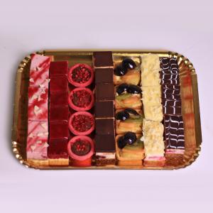 Platou ciocolata si fructe Platou ciocolata si fructe