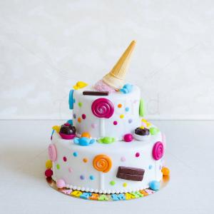 Tort Con inghetata Tort Con inghetata