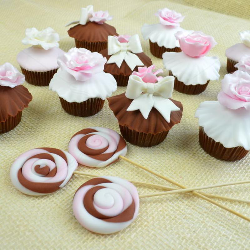 Cupcake-uri Chocolate Pink
