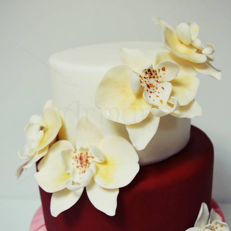 Tort Orhidee alb imaculat
