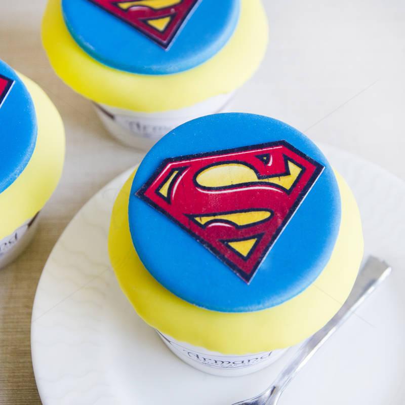 Cupcake Superman 2