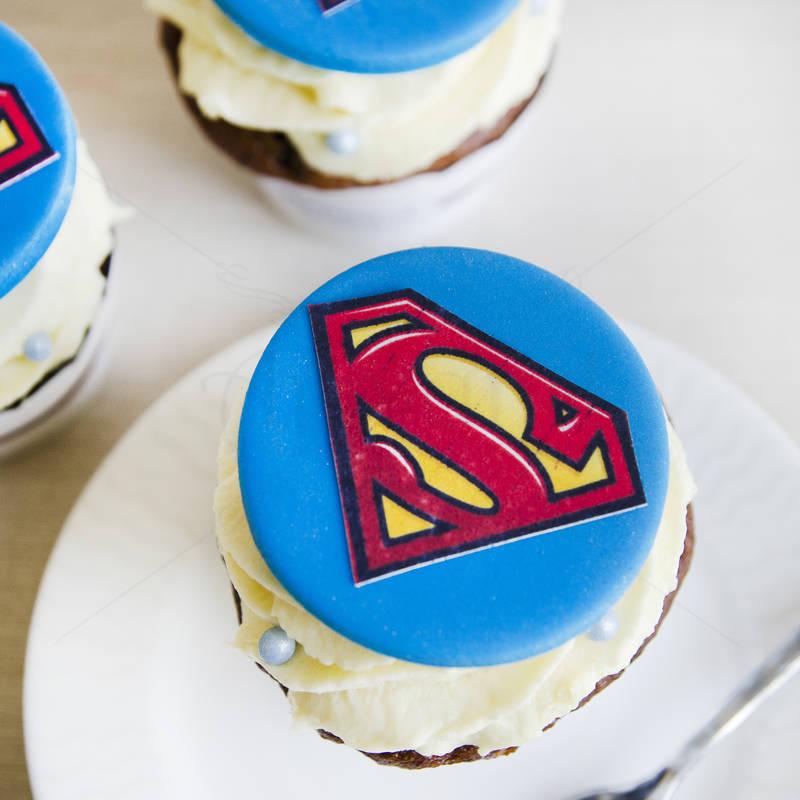 Cupcake Superman 1