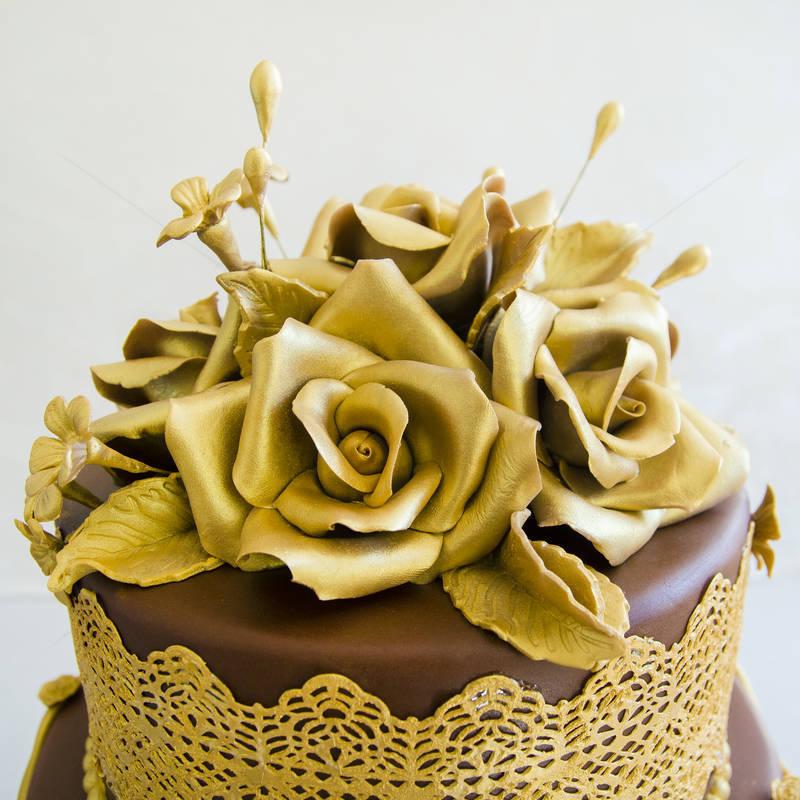 Tort Chocolate and Gold