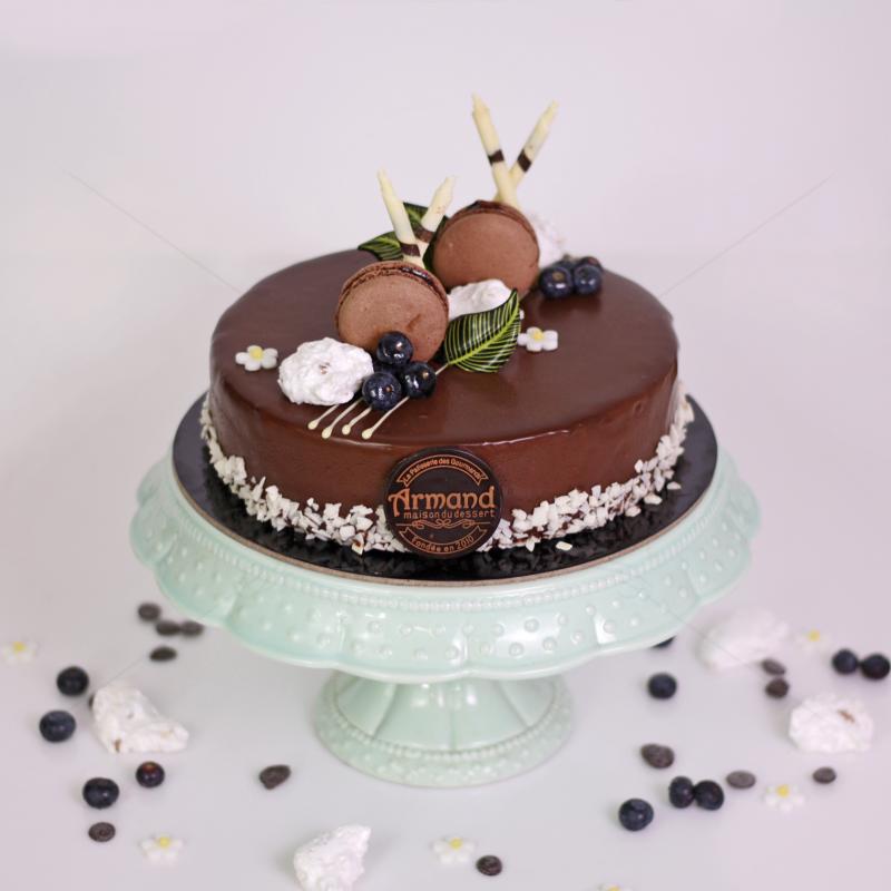 Tort Black & White