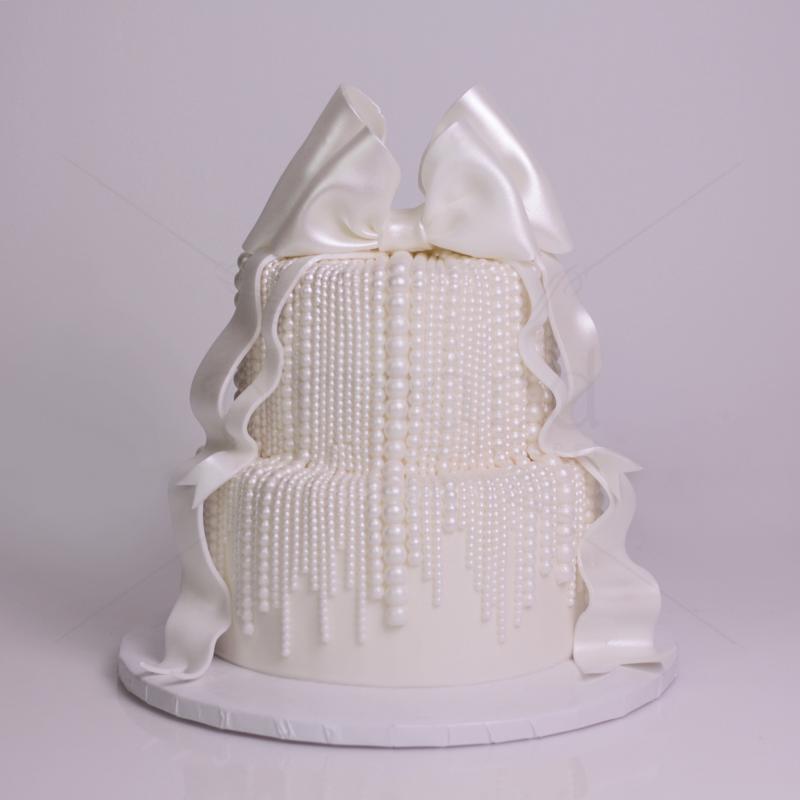 Tort Elegant Funda si Perle Tort Elegant Funda si Perle