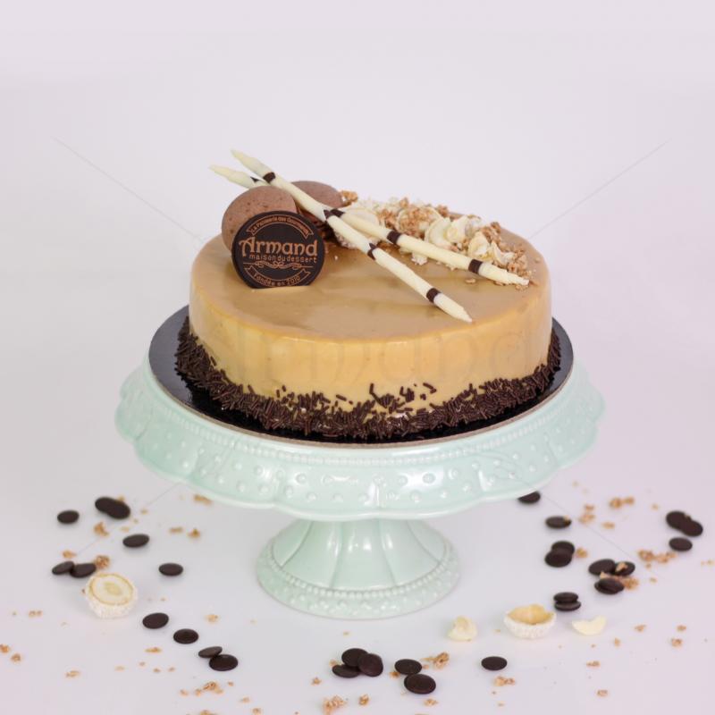 Tort cu Caramel si Cacao