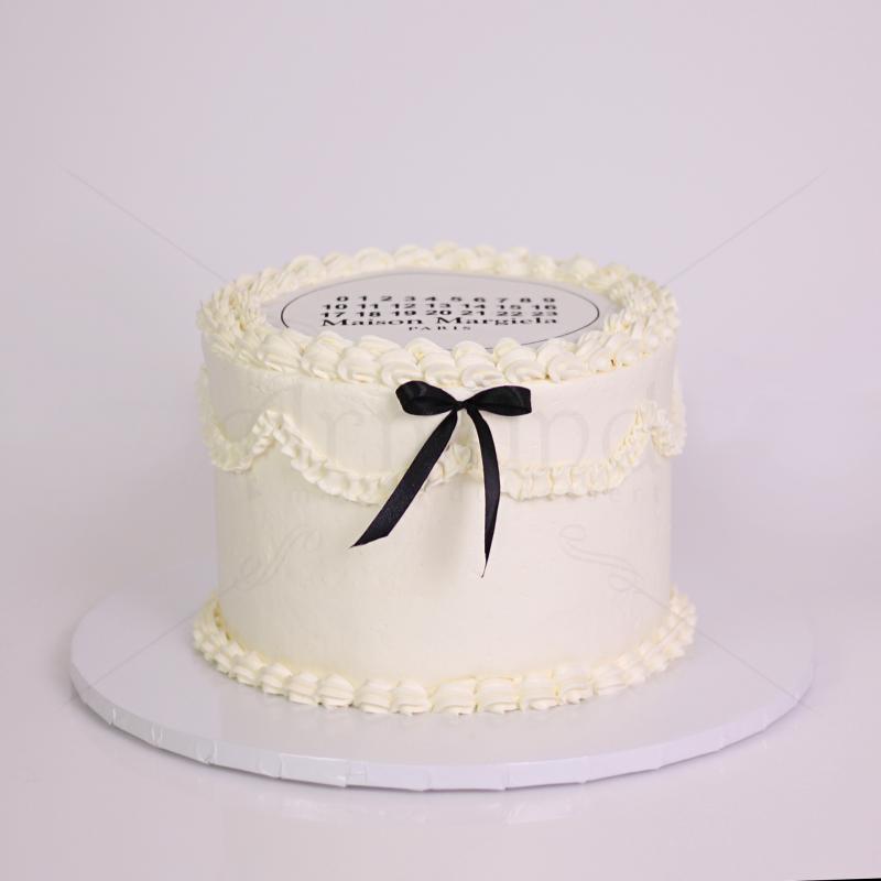 Tort Coquette and Vintage cu Fundite