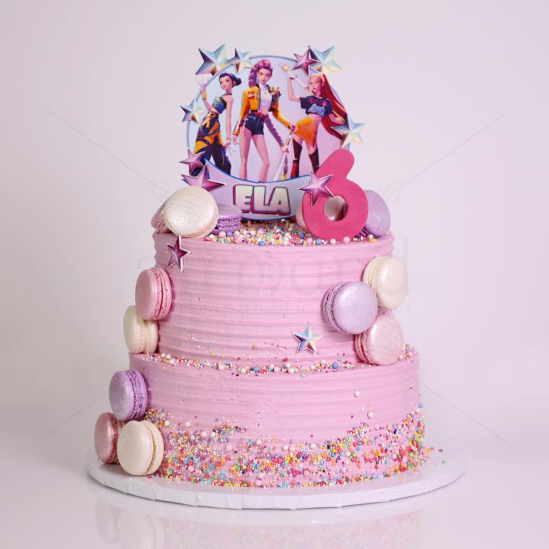 Tort Super Star si Macarons