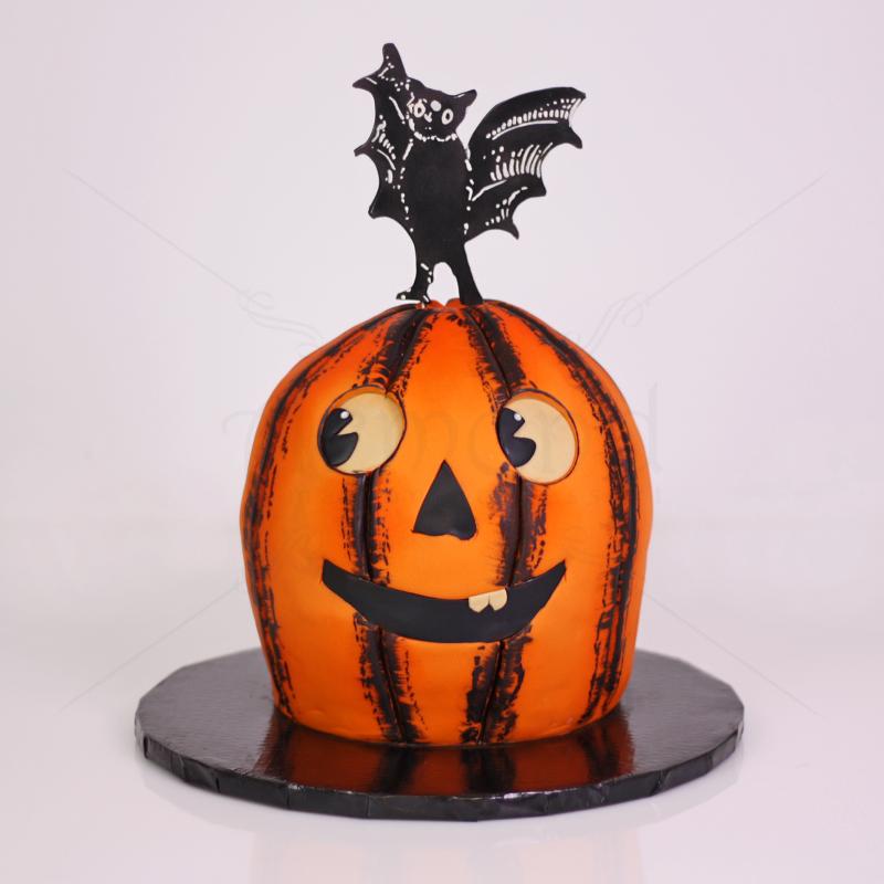 Tort Halloween -  Dovleacul Vesel si Liliacul Negru