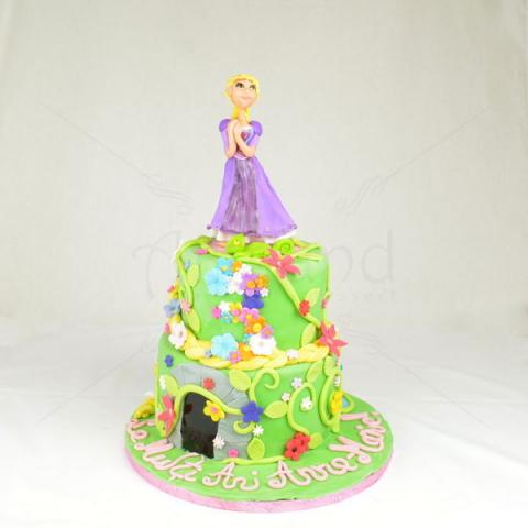 Tort Rapunzel si flori colorate