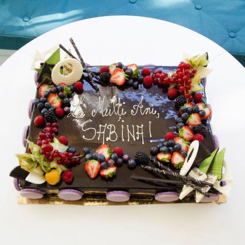 Tort Personalizat cu fructe