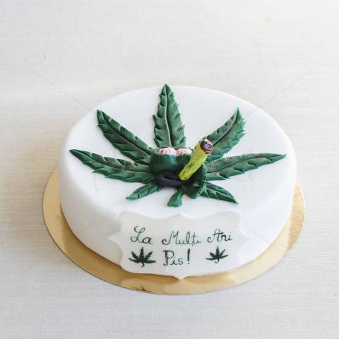 Tort aniversar Marijuana