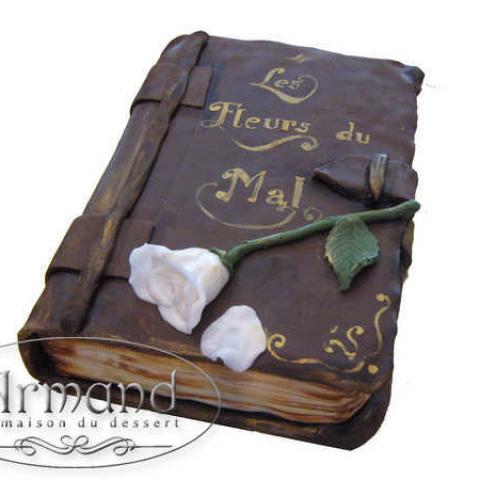 Tort Carte cu trandafir alb
