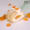 Rulada Cu Tiramisu Si Piersici-3
