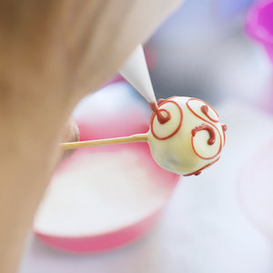 Cakepops-uri colorate