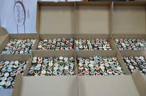 1000 de Cupcakes James Bond pentru Vodafone